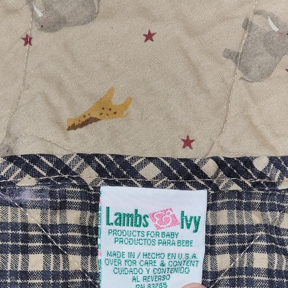 LAMB AND IVY BABY BLANKET - Picture 4 of 5